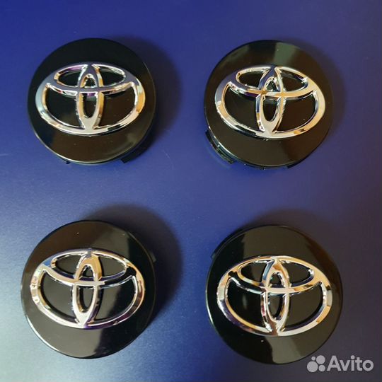 Заглушки на литые диски Toyota чёрный