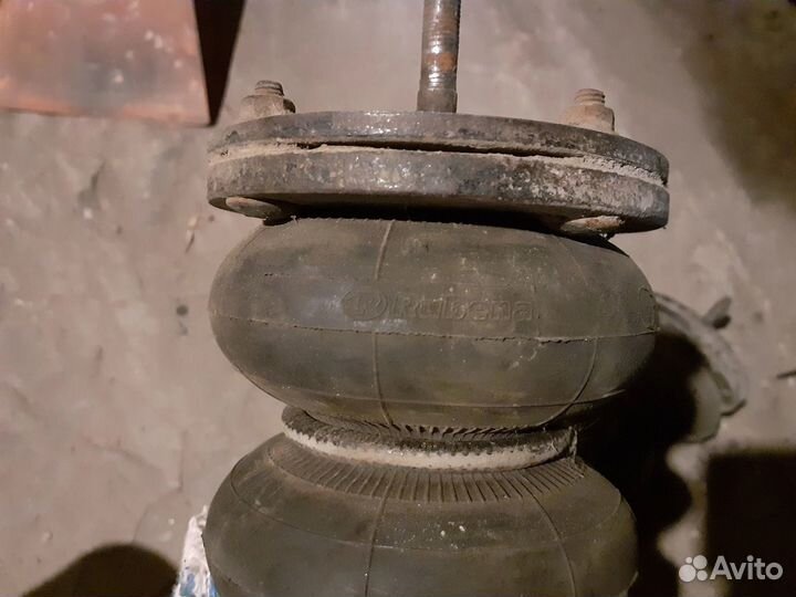 Задние амортизаторы пневмо 2108-2190