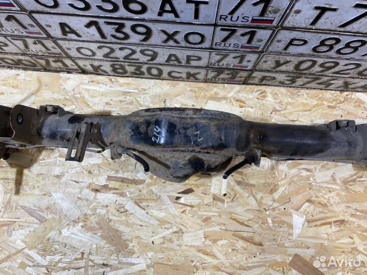 Чулок заднего моста Hyundai H-1 D4BH 2009