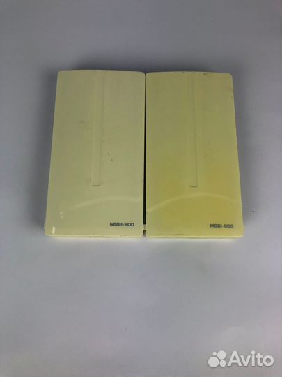Mobi 900