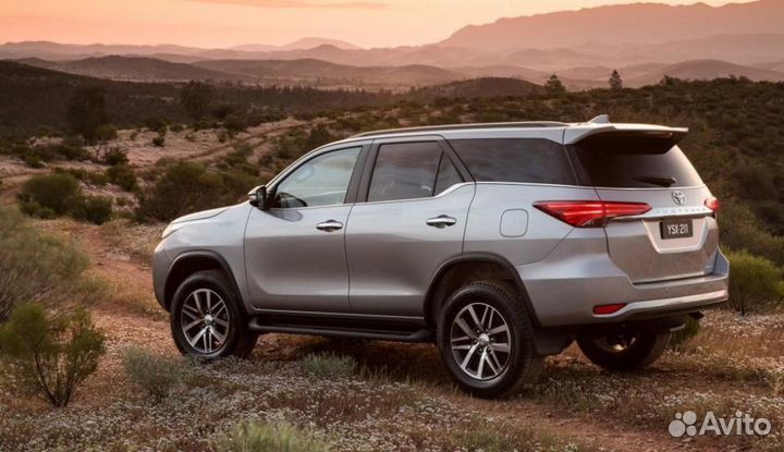 Багажник на крышу Toyota Fortuner