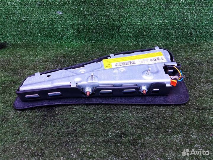 Подушка безопасности в сиденье Mercedes-Benz CLS