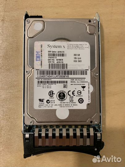 Серверный жесткий диск IBM 300Gb 10k 6Gb/s SAS 2.5