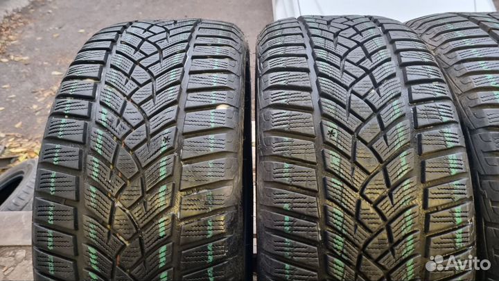 Goodyear UltraGrip Performance Gen-1 225/45 R17 91H
