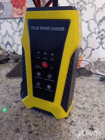 Зарядное устройство для акб 20А, новое