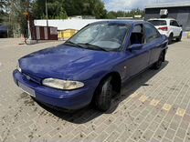 Ford Mondeo 2.0 MT, 1993, 200 000 км, с пробегом, цена 69 000 руб.