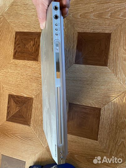 Видеоплеер elenberg