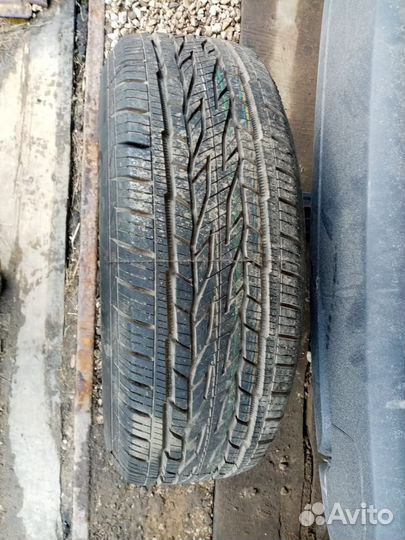 Continental Conti4x4IceContact 215/65 R16