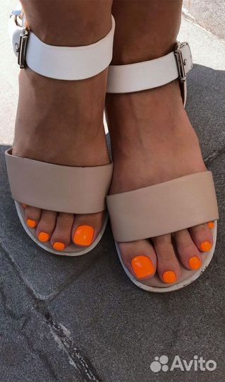 Маникюр, педикюр