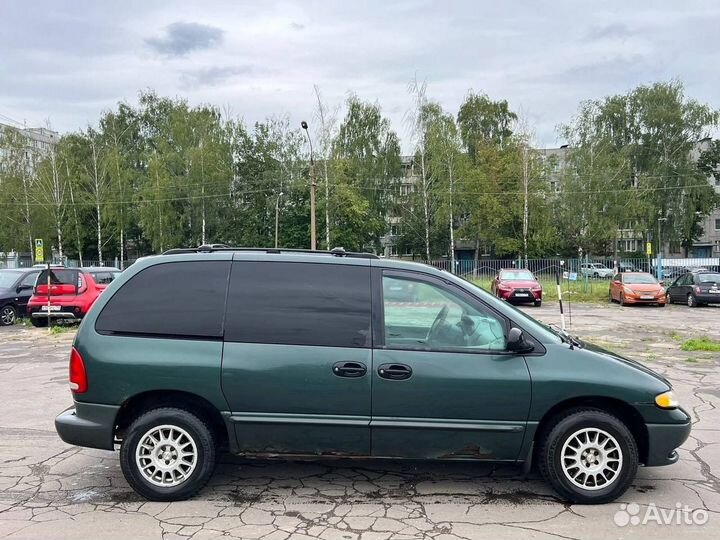 Dodge Caravan, 2000