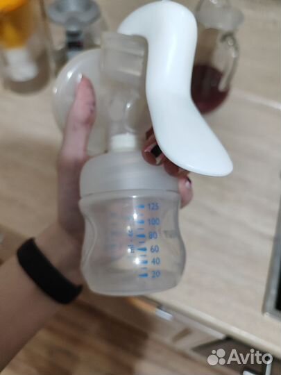 Молокоотсос avent ручной