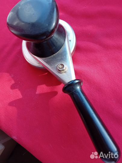 Закаточная машинка