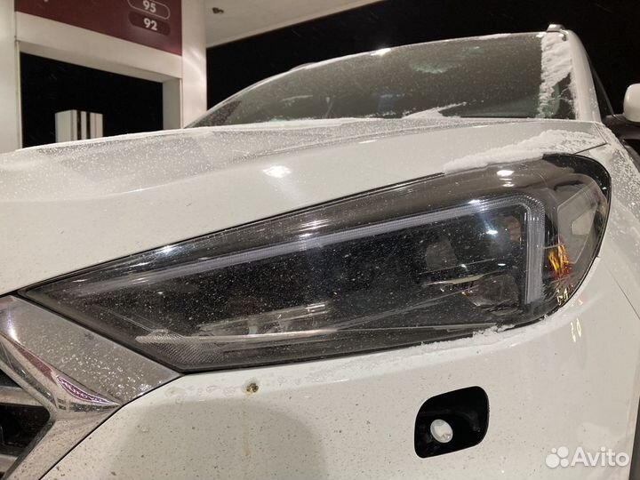 Фара левая Hyundai Tucson 2018