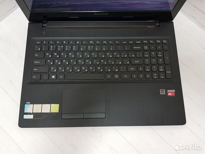 Игровой ноутбук Lenovo 4ядра/2видеокарты/8Gb/SSD