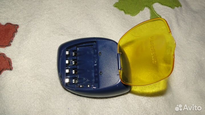 Зарядное устройство Varta