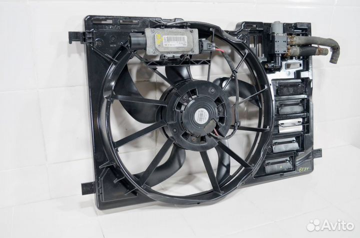 Диффузор в сборе Ford Escape 3 2012+