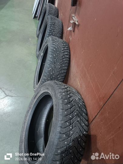 Nokian Tyres Hakkapeliitta 8 SUV 235/55 R19