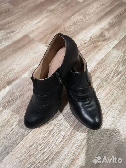 Туфли женские 39 размер