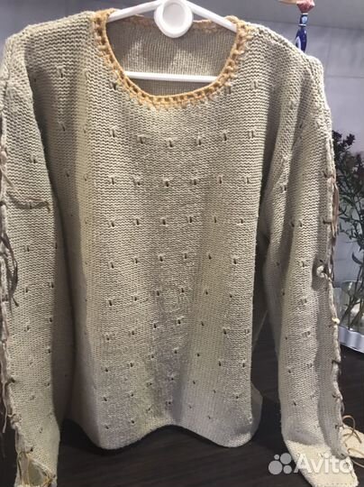 Свитер женский не новый