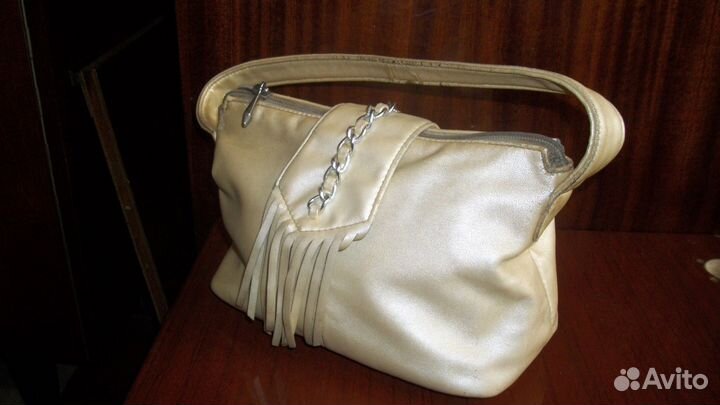 Сумочка женская