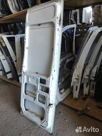Дверь багажника правая Iveco Daily 35S11 3.0 2008