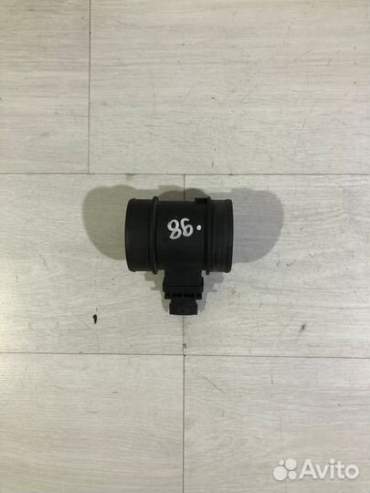 Датчик массового расхода воздуха cadillac BLS 1.9