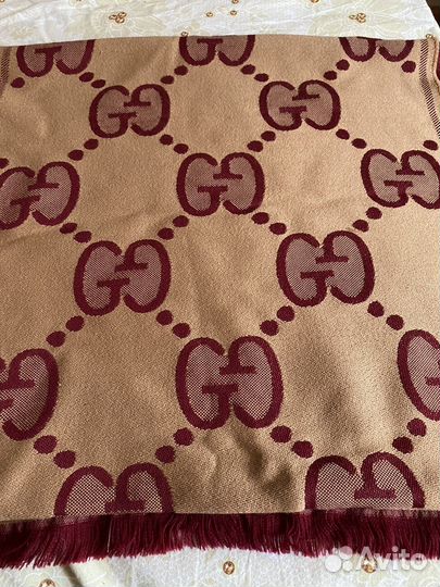 Шарфы и палантины