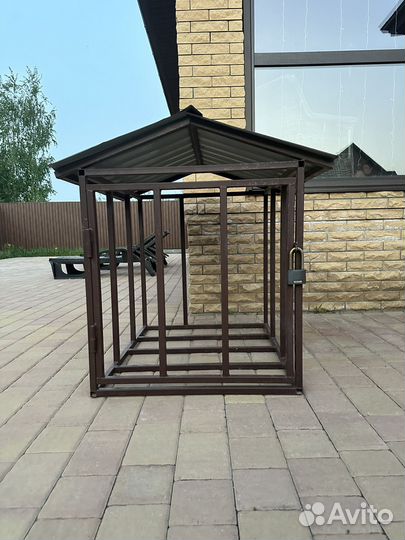 Металический домик