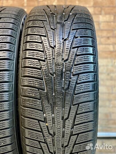 Nokian Tyres Hakkapeliitta R 215/50 R17