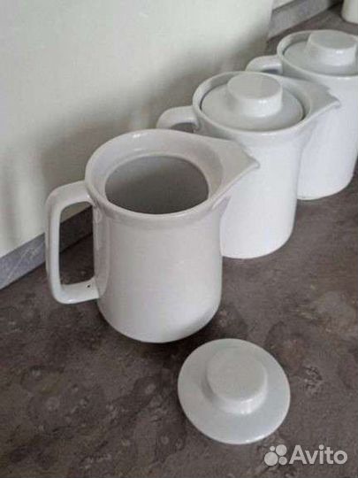 Кувшин белый с крышкой Польша 3 шт