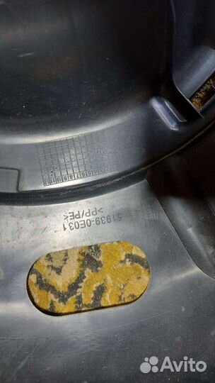 Кожух запасного колеса