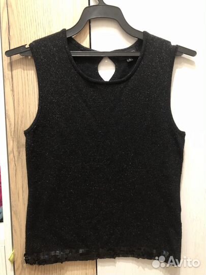 Праздничный топ с пайетками