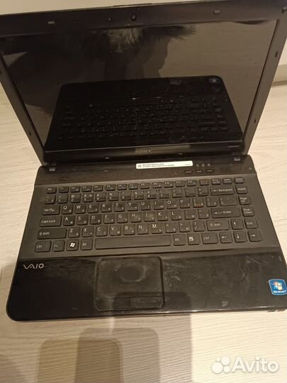 Ноутбук Sony Vaio i3 (vpcea3M1R1)