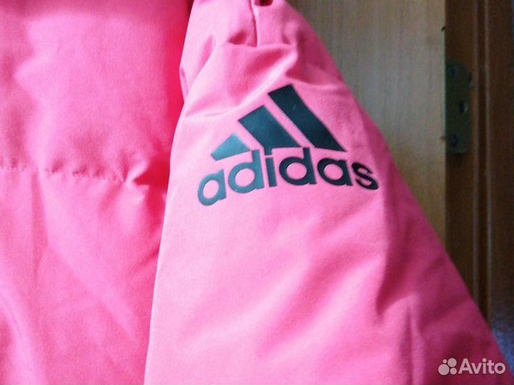 Пуховик женский adidas 50 - 52