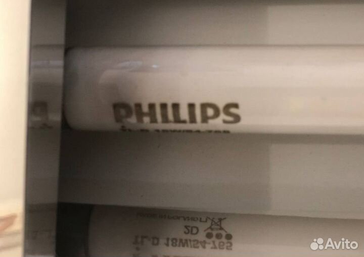 Светильник потолочный встраиваемый люминесцентный