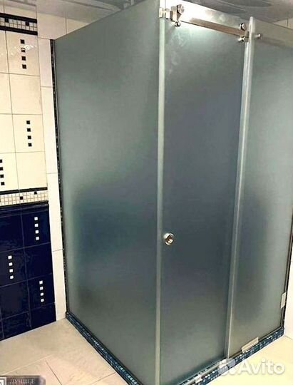 Стеклянные душевые перегородки / прочное стекло