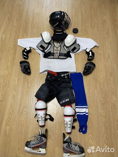 Хоккейные коньки bauer