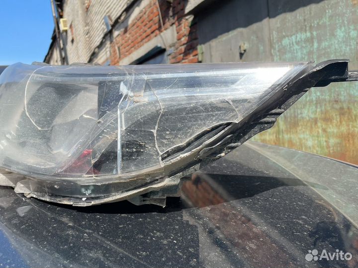 Фара передняя левая kia rio 3