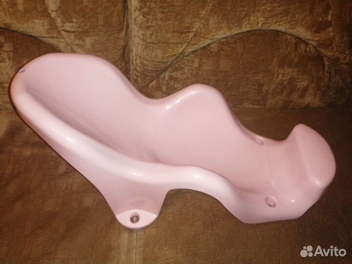 Отдам горку для купания малышей