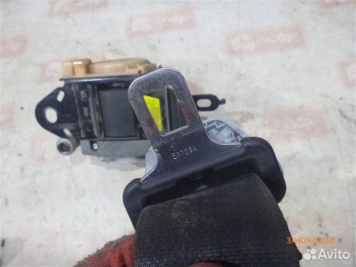 Ремень безопасности передний левый Mitsubishi