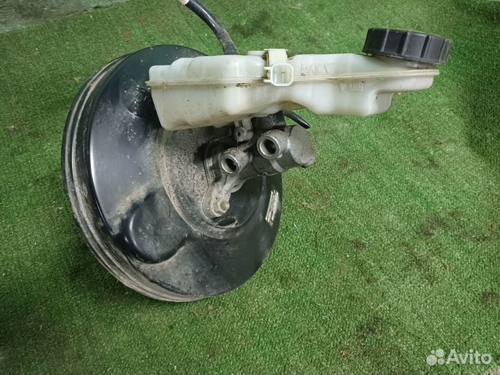 Вакуумный усилитель тормозов Ford Focus 3