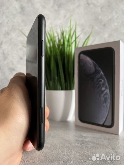 iPhone Xr 128 как новый