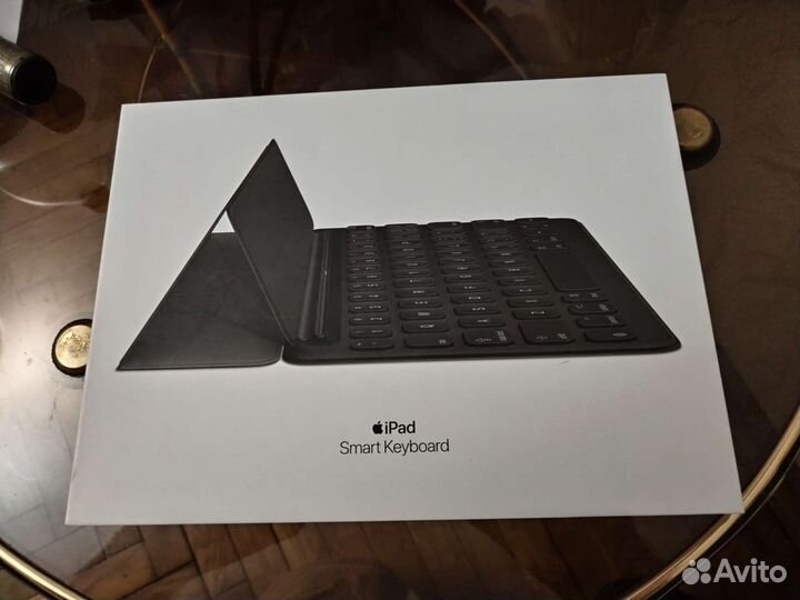 iPad Smart keyboard клавиатура