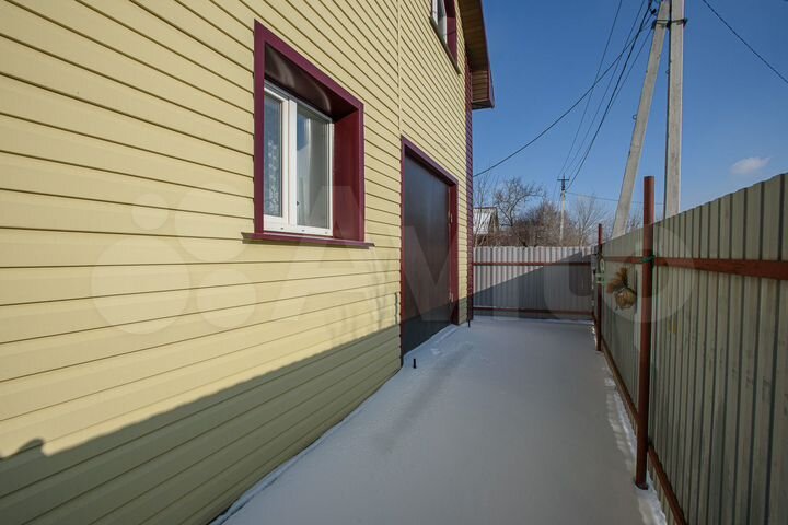 Коттедж 178,1 м² на участке 7,5 сот.