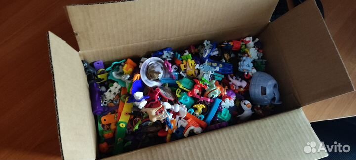 Игрушки из киндера