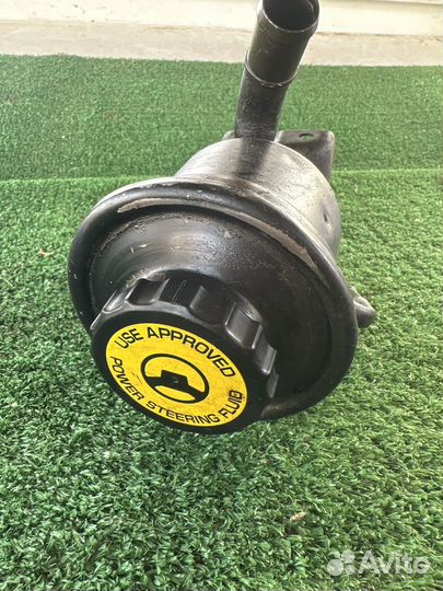 Бачок гидроусилителя Chrysler Cruiser PT