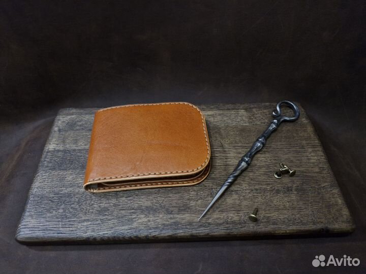 Кошелёк кожаный ручной работы