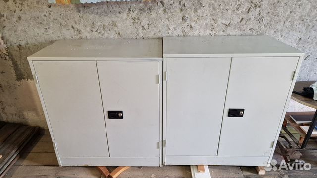 Железный шкаф