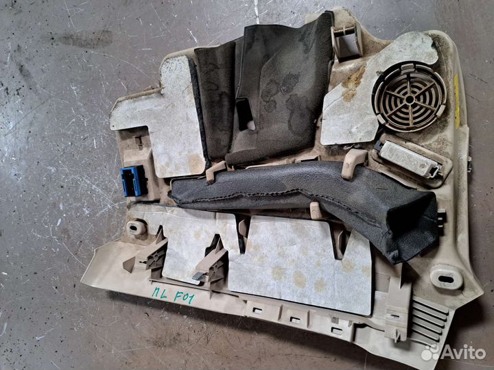 Накладка торпеды левая BMW F01