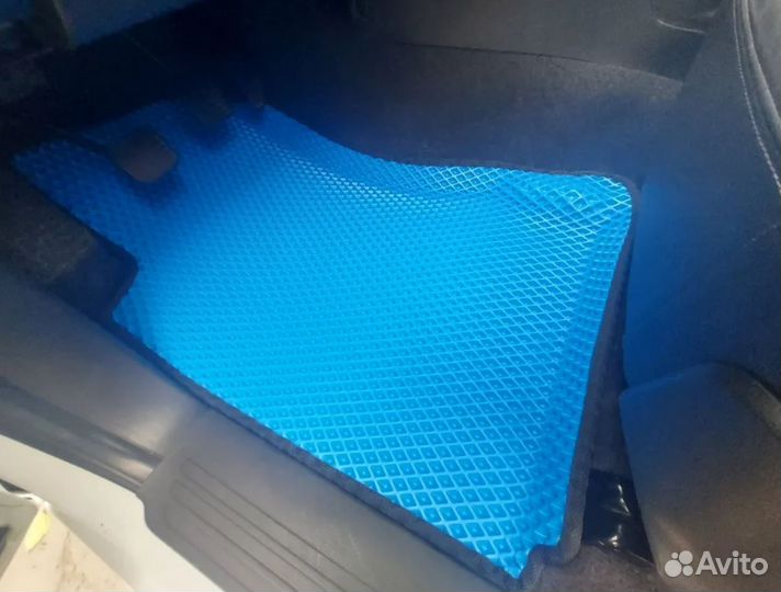 Автоковры водительские EVA Nissan Bassara JU30 Ева